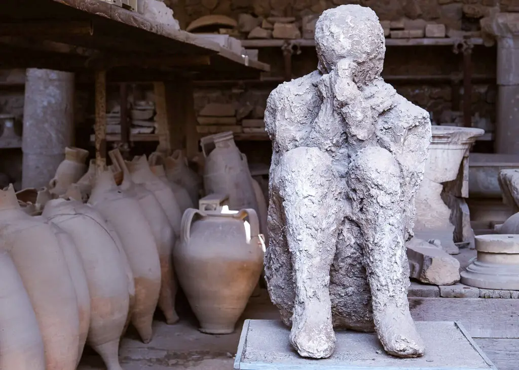 Pompeii human casts