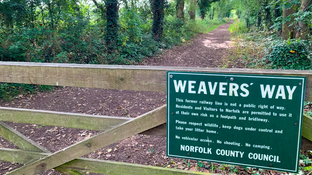 A Guide to Walking Weavers’ Way, Norfolk