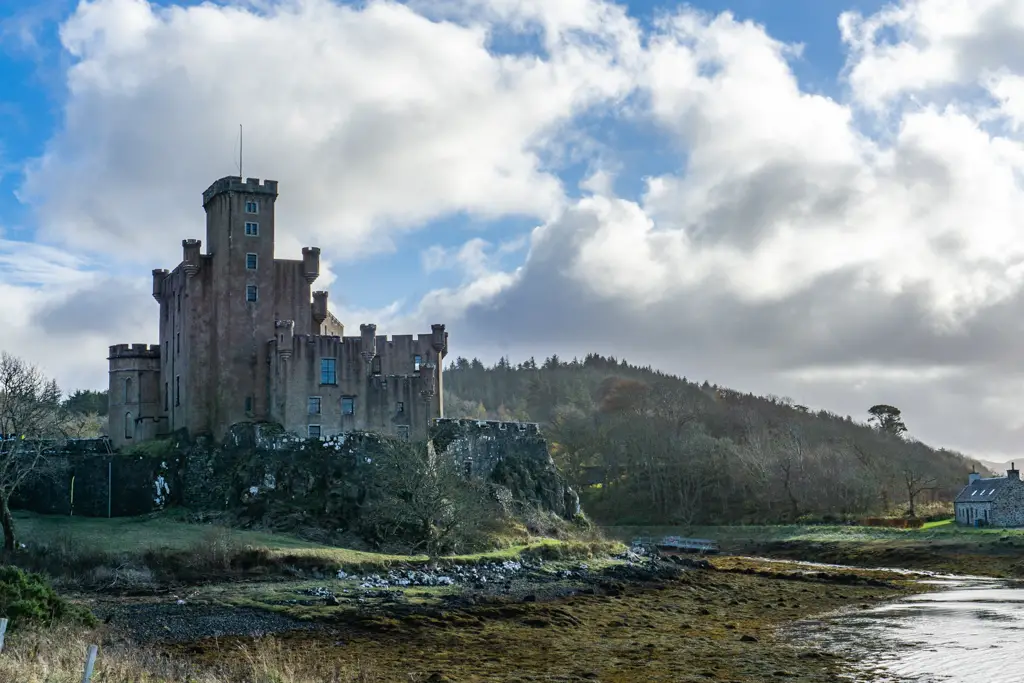 Castles on the Isle of Skye You Need to Visit!