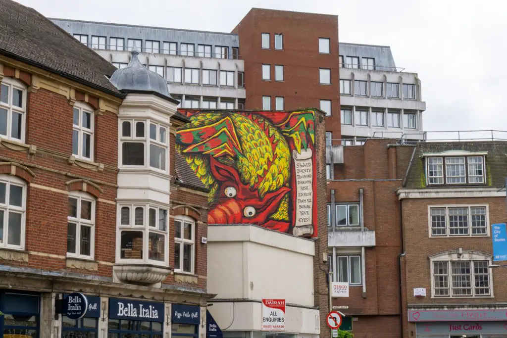 Snap the dragon street art - Norwich