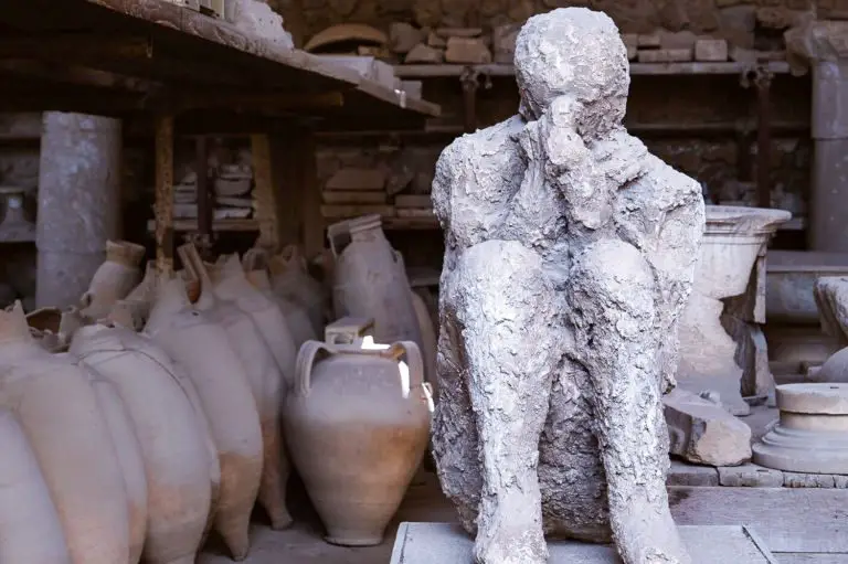 Pompeii human casts