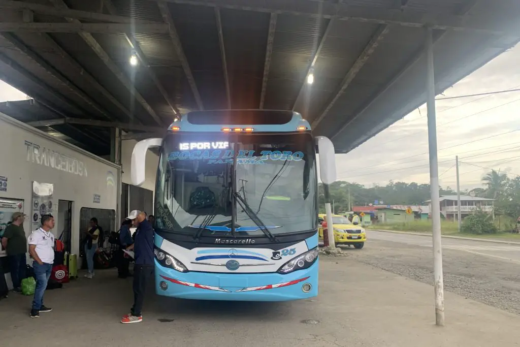 Bocas del Toro bus